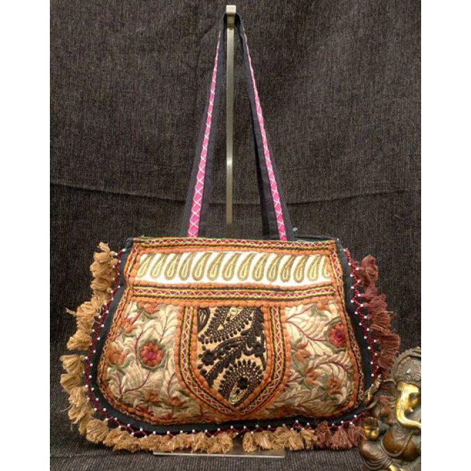 Sac indien à pompoms