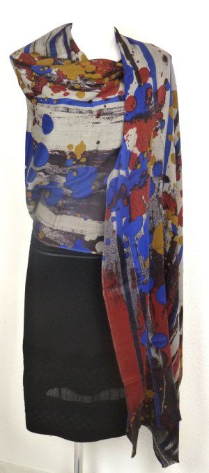 Etole pur cachemire motif moderne rouge bleu et gris imprimés main