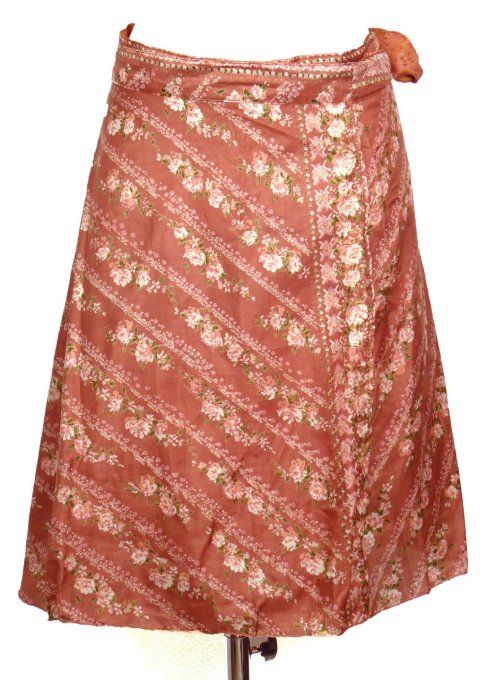 Jupe courte rose poudrée