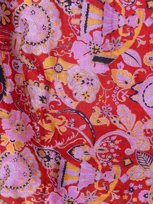 Jupe longue en soie rose et rouge aux reflets fushia