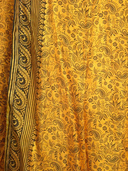 Jupe longue en soie jaune et noire