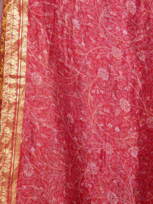 Jupe longue en soie rouge